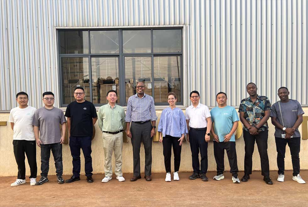Fábrica da Tiankang Medical em Ruanda recebe auditoria especial do UNICEF e fortalece cadeia de suprimentos de imunização na África